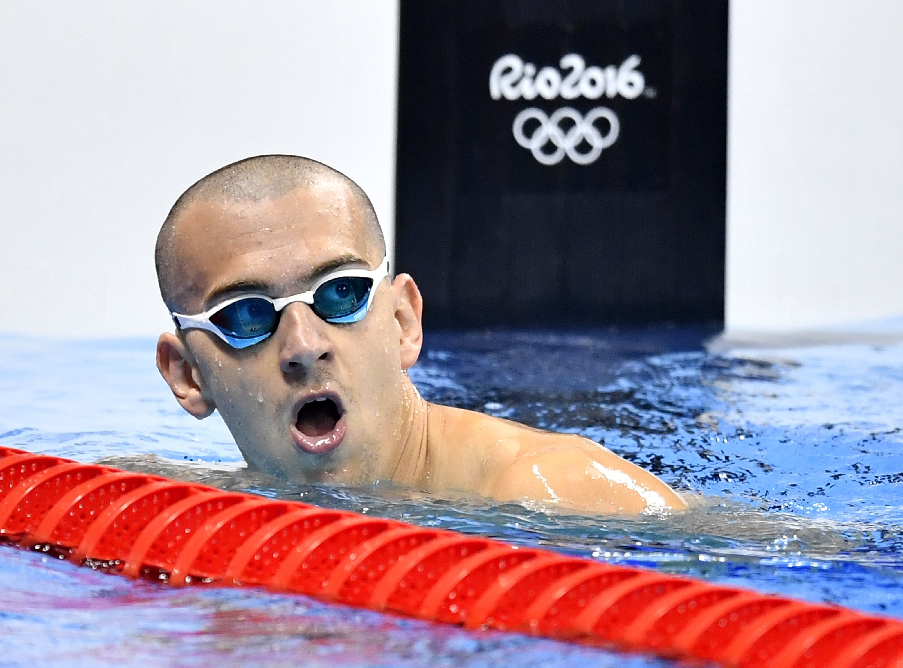 Cseh László a riói nyári olimpia férfi 100 méteres pillangóúszás versenyszámának elõfutamában. MTI Fotó: Illyés Tibor