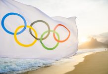 Olympic Flag - Fotó: lazyllama / Shutterstock.com